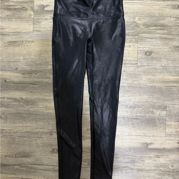 SPANX Black Leggings - Picture 1 of 3